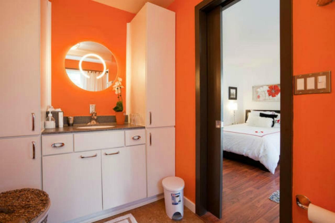 A Float Home B&B In Fisherman'S Wharf Victoria Exteriér fotografie